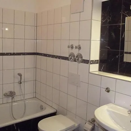 Lägenhet Gaestehaus Hubertus *